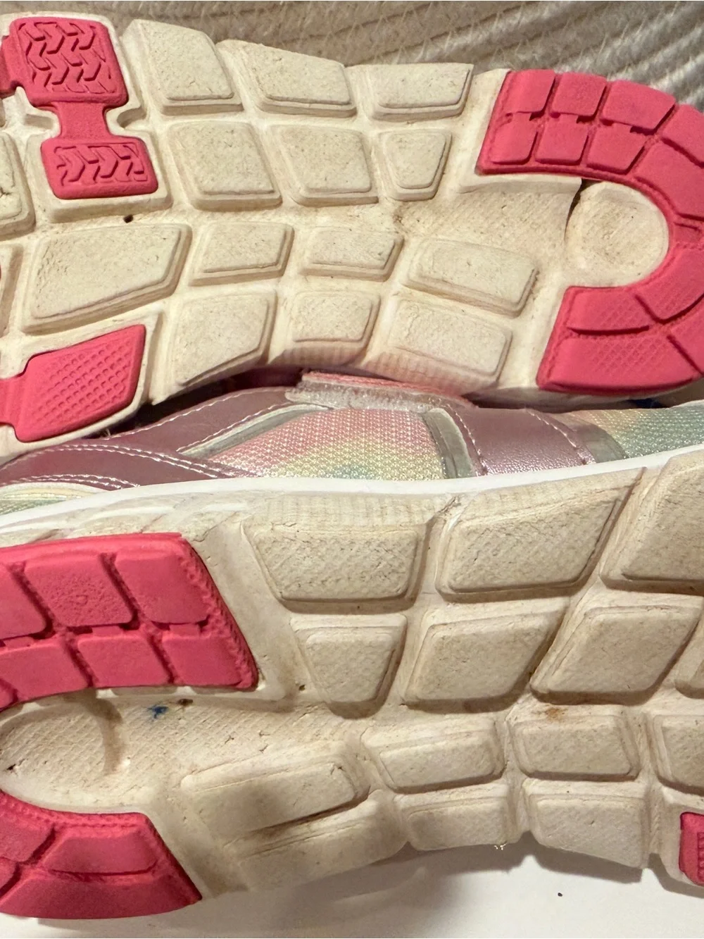 Girls Iridescent Pink velcro Tsukihoshi Sneakers size 1